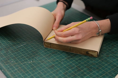 /xcdas-derivative/book-repair/figures/book-repair_p12_10_continue.jpg