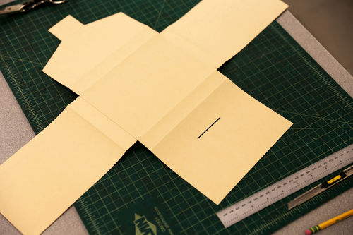/xcdas-derivative/book-repair/figures/book-repair_p12_28_slot.jpg