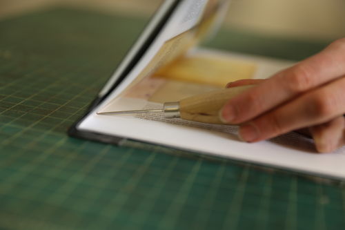 /xcdas-derivative/book-repair/figures/book-repair_p18_06_punchholes.jpg