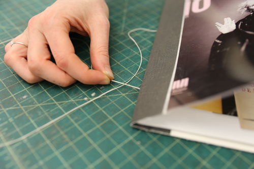/xcdas-derivative/book-repair/figures/book-repair_p18_09_sew2.jpg