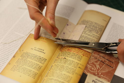 /xcdas-derivative/book-repair/figures/book-repair_p18_14_cutthread.jpg