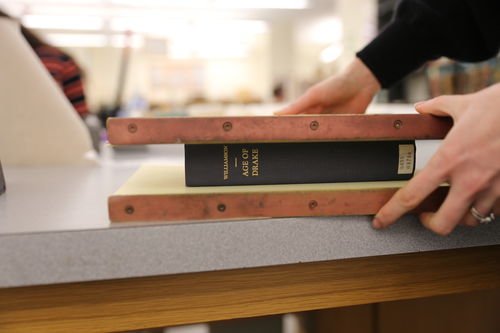 /xcdas-derivative/book-repair/figures/book-repair_p20_04_twoboards.jpg